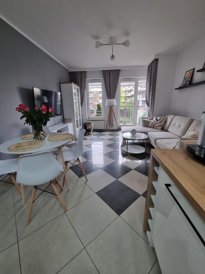 Apartament Bajkowe Apartment Kolobrzeg Ngoại thất bức ảnh